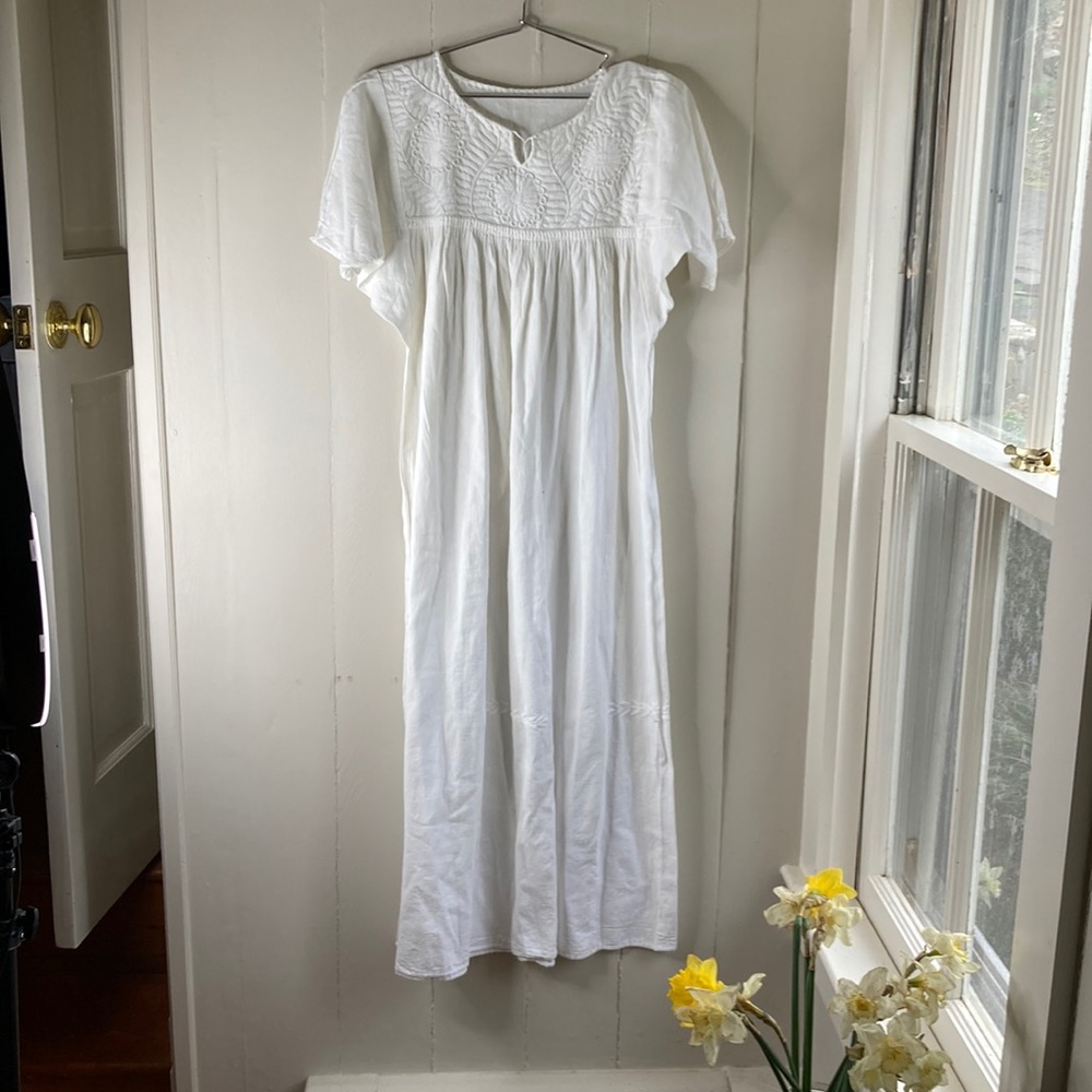 Sweet white heavy cotton handmade dress Mexico one size
